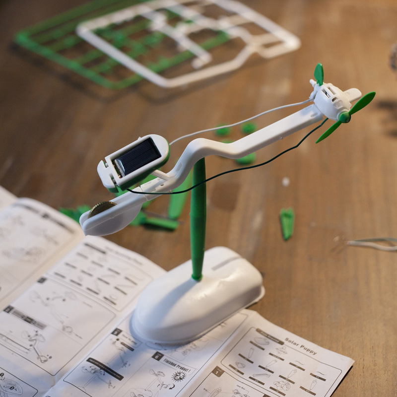 Kit de Robot Solar 6 en 1, Jug - Electronics Gadgets For Kids reseña y precio